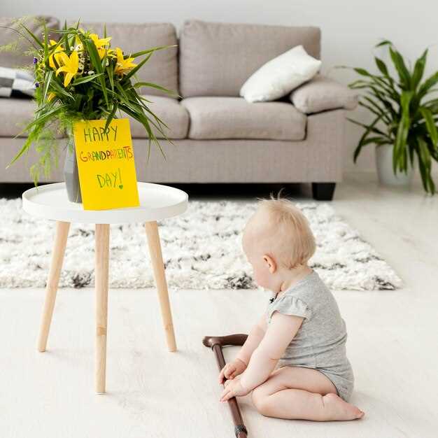 Регулярная диарея у ребенка: причины и способы лечения undefinedВажно отметить, что кормление грудью или искусственными смесями не является причиной регулярной диареи у грудничков. Однако, может иметь значение состояние здоровья мамы. Если у ребенка диарея, необходимо обратиться к врачу для определения причины и проведения лечения.</em>“></p> <p>Лечение регулярной диареи у ребенка зависит от причины ее возникновения. В случае инфекции или пищевого отравления врач может назначить антибиотики или противодиарейные препараты. Для предотвращения обезвоживания ребенку рекомендуется пить больше жидкости. Если диарея вызвана аллергией на определенные продукты, необходимо исключить их из рациона ребенка.</p> <h2>Видео по теме:</h2> <p><iframe width=