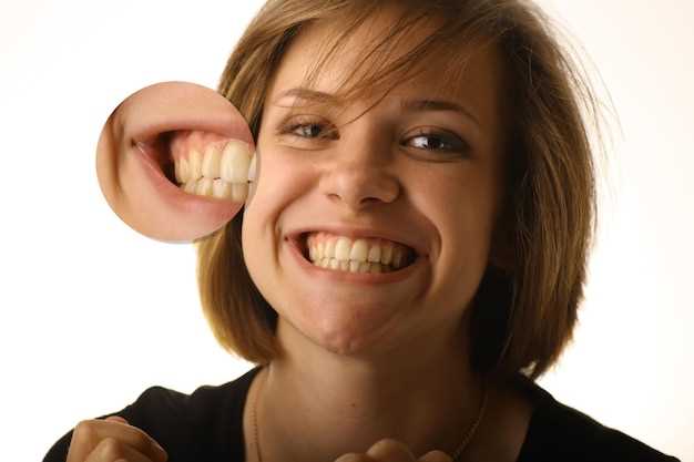 Зубовидный отросток позвонка: структура, расположение, переломы